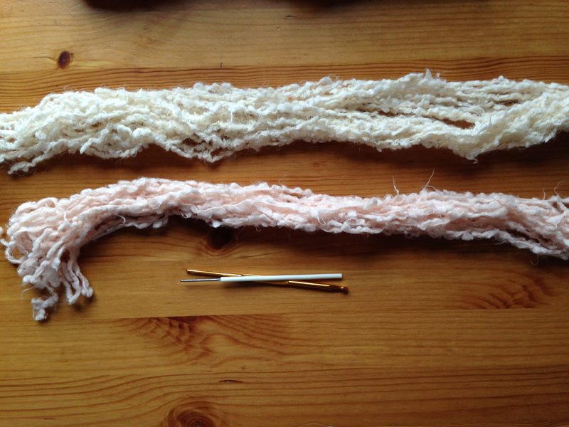 Как обработать низ изделия из вязаного трикотажа