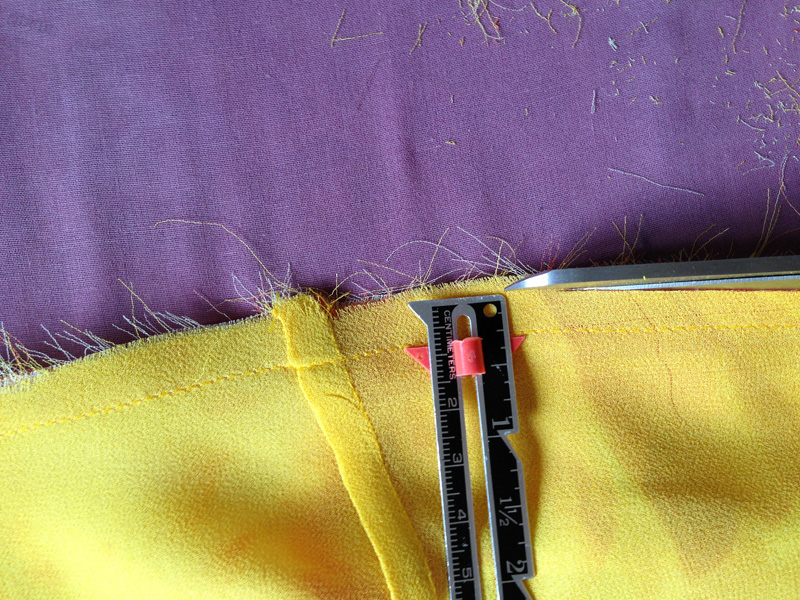 Платье отрезное по талии: как соединить двойной лиф с юбкой