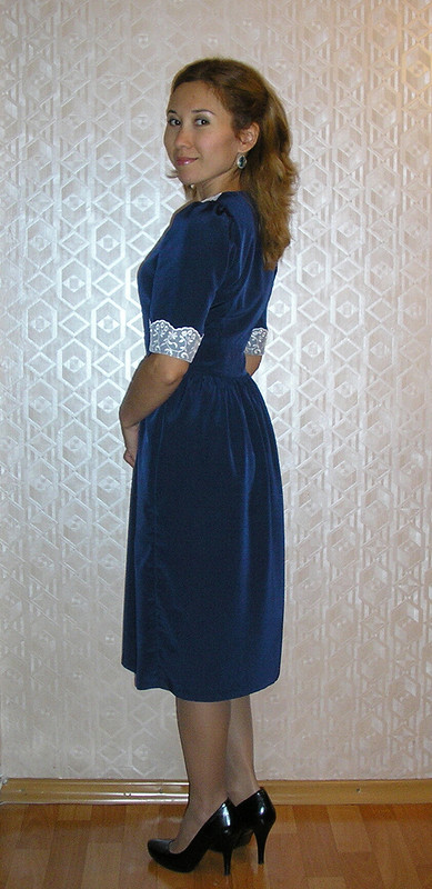 Платье с кружевным «воротничком» от Елена Клименко-Хван