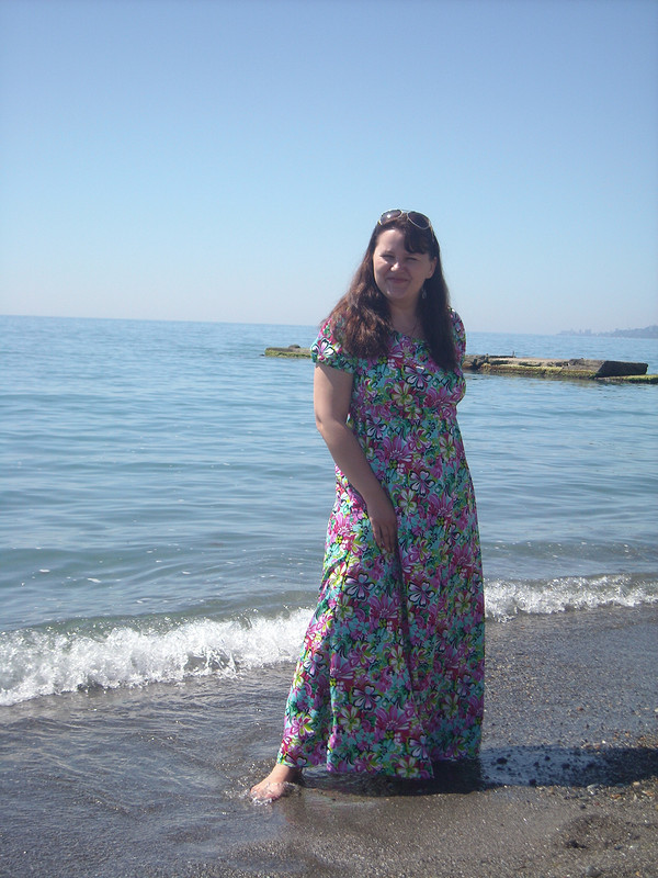 летнее отпускное платье от Истратова