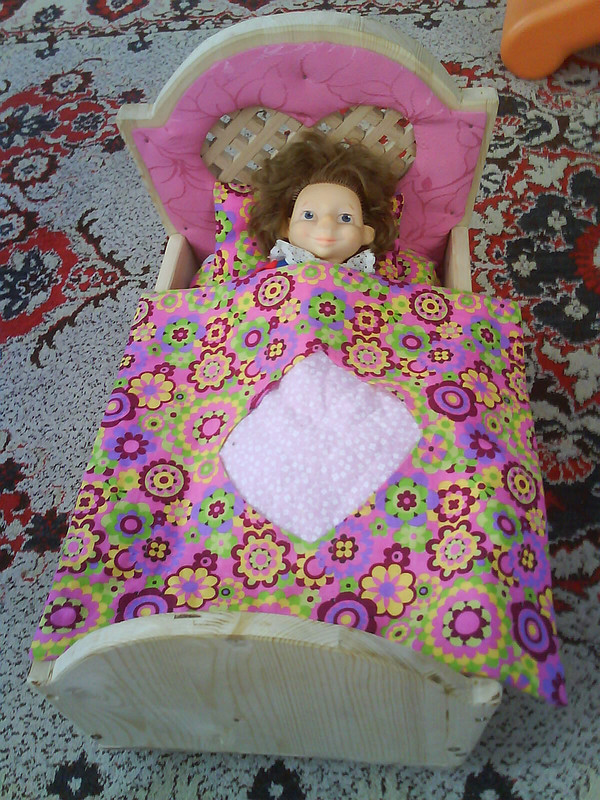 Кроватка для куклы от КатеринаСолнечная