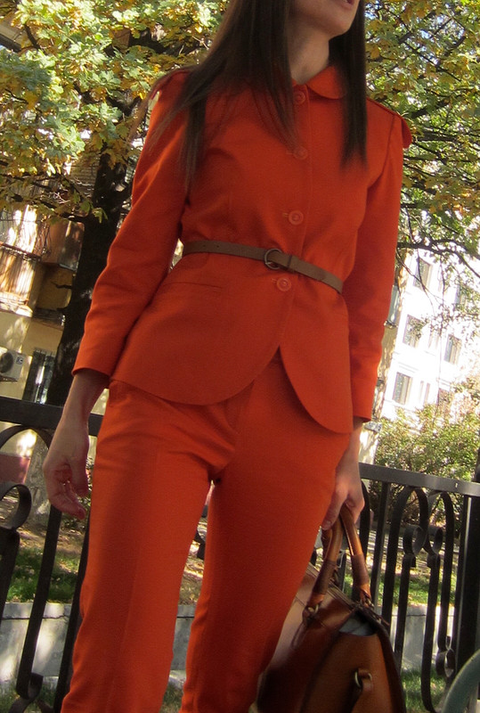 Оранжевый костюм от ОльгаС