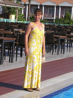 Жёлтое платье 116 7/2009