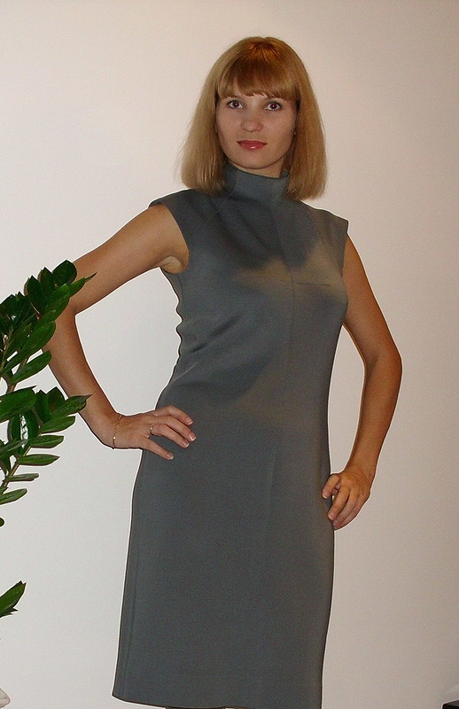 серое платье от Князева Людмила