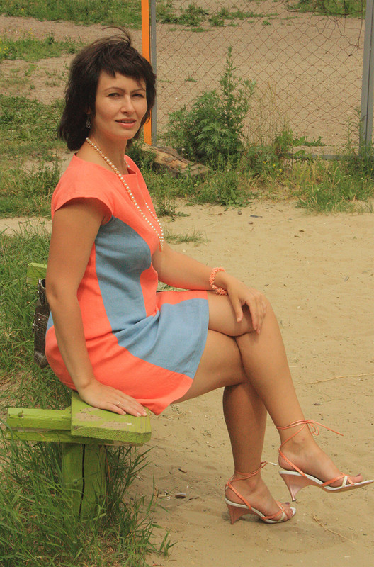 свеженькое))) платье 5/2012 107C от nuta77