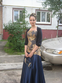 Платье на выпускной бал
