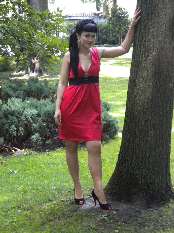 красное платье от Cherry_