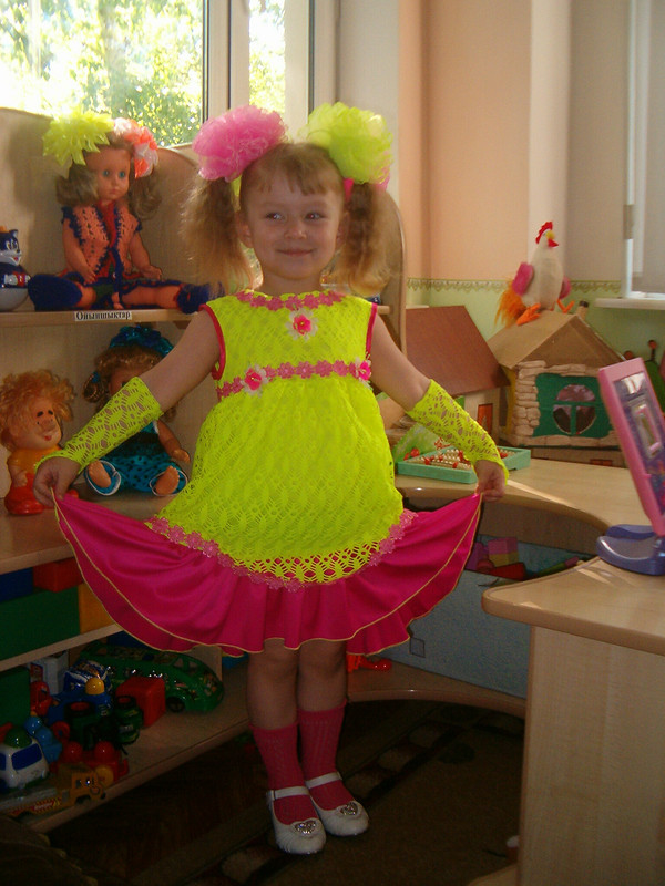 Нарядное платье на четырехлетие моей принцессы! от marusy