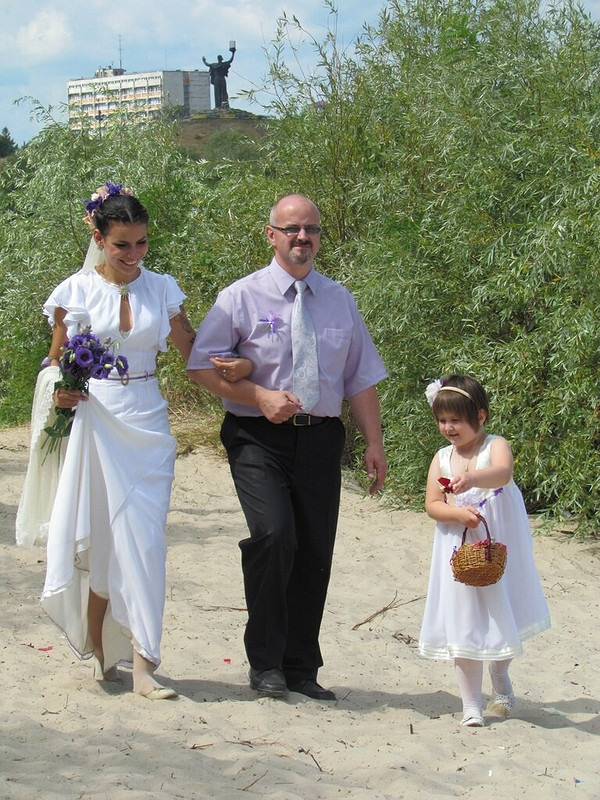 свадебное платье дочери от tory12000