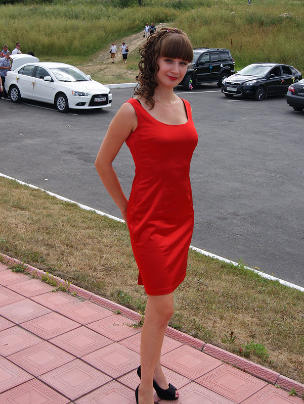 «Незабываемое платье для любого торжественного события» от Попова Елена
