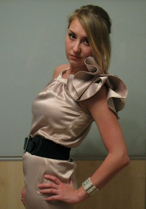Платье с воланом от ViktorijaLa