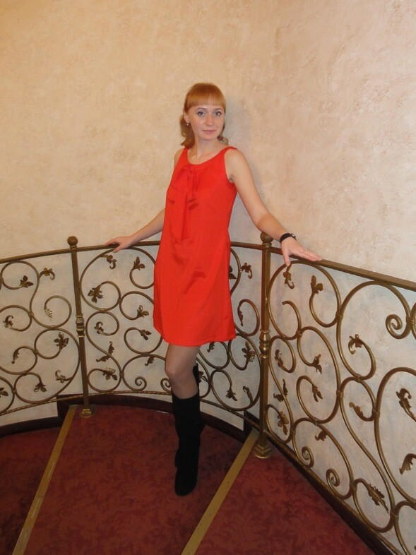 Красное платье с бантом от marina0912