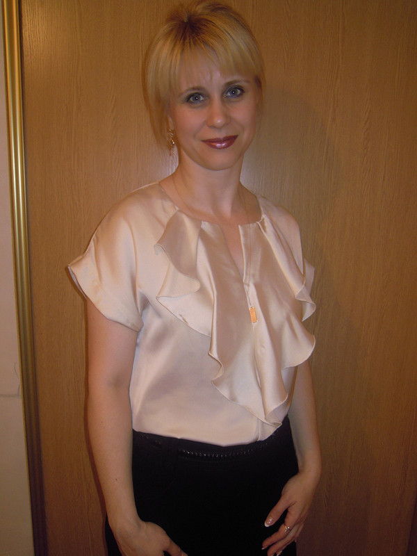 Блузка с воланами от valenti