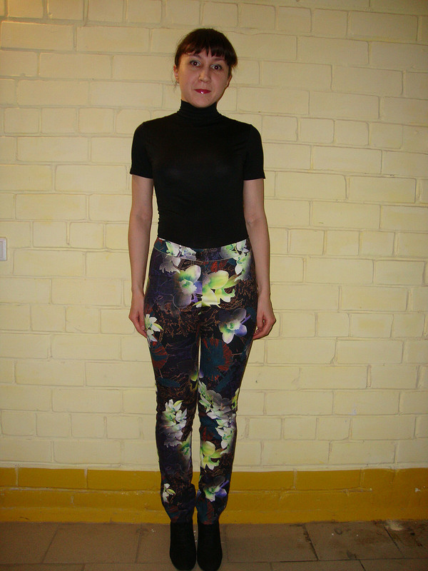 Цветочные джинсы от Katerina M