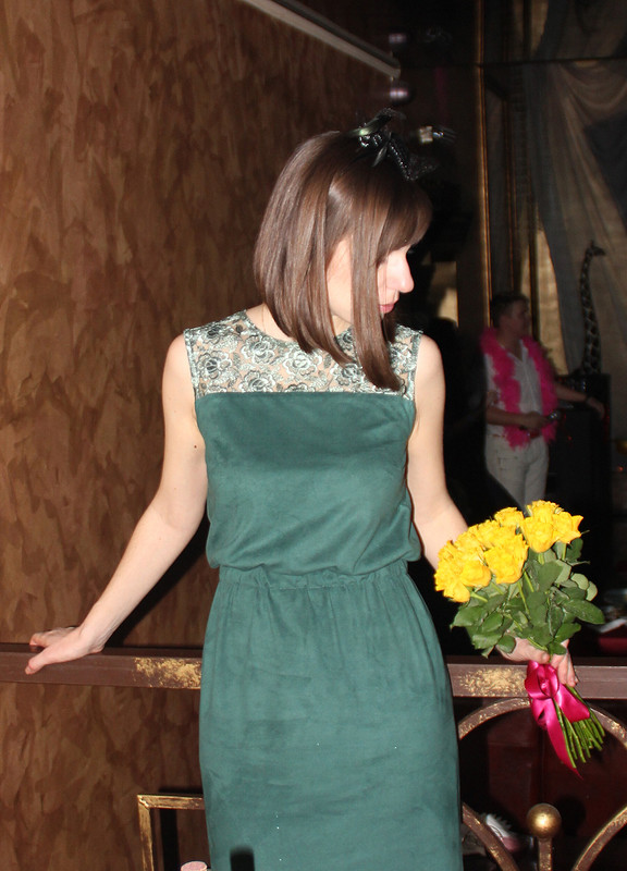 Платье цвета зеленой сосны от lusyculys