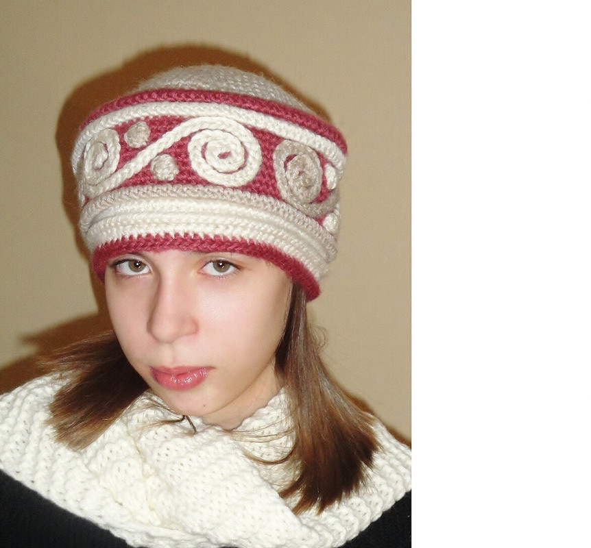 Вязаная шапка-кубанка «Русский стиль» от olgalizashapkidesign