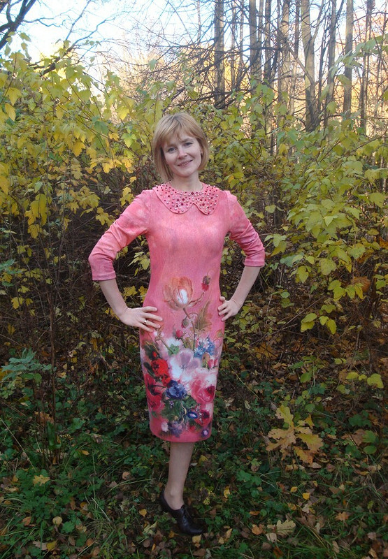 Розовое платье от svt31