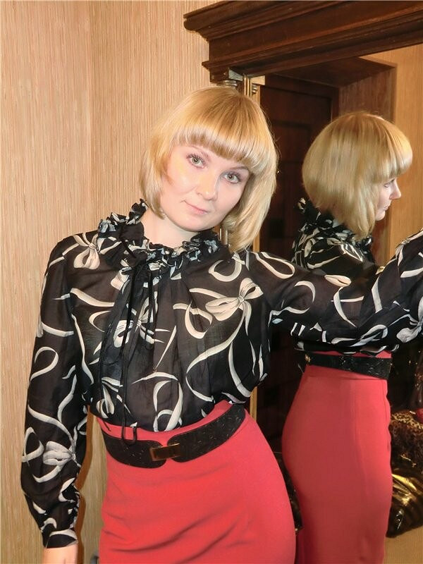 Августовская блуза с бантиками. от NasGys