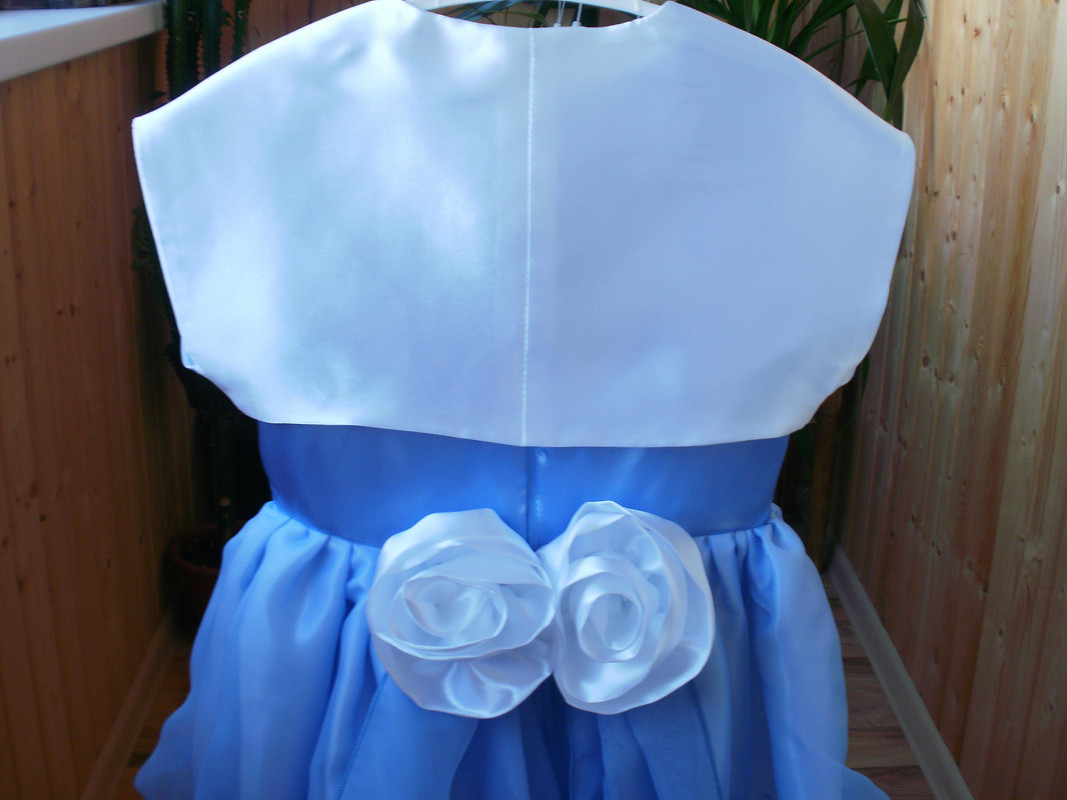 Праздничное платье. «Белые розы» от Ева НН