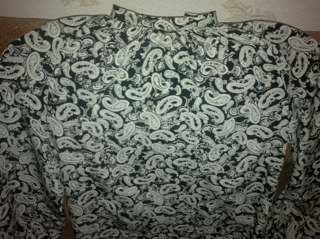 Блузка с огурцами от lesia80