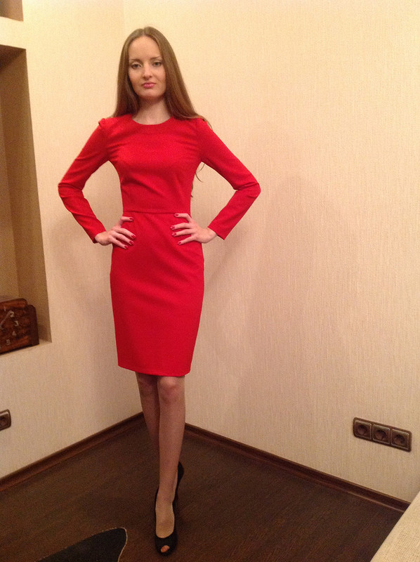 Красное платье от Nekrasova-Anna