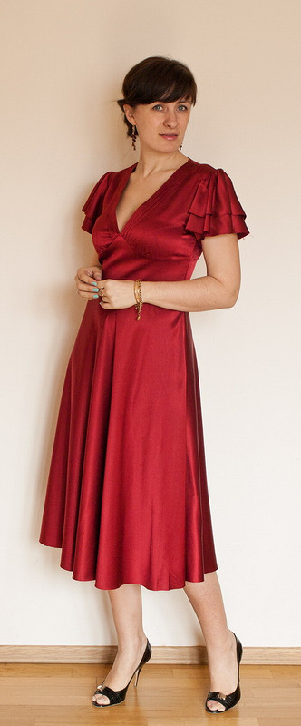 Бордовое шелковое платье от JonikJane