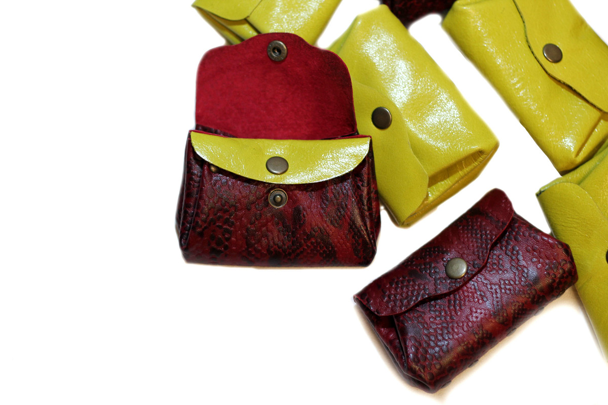 Маленькие пухленькие кожаные кошелечки от Ирина Болдырева