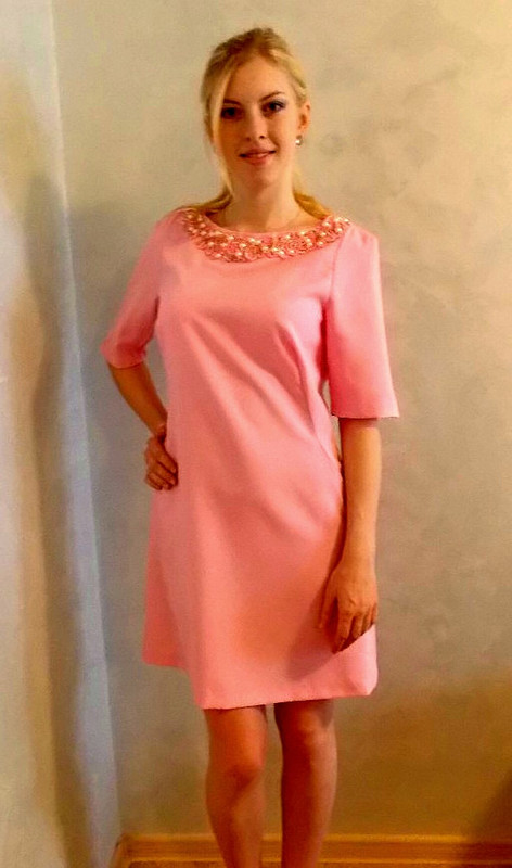 Розовое платье от Elle-gand