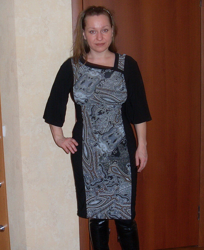 платье с ассиметричным вырезом горловины от ЮлияПсков