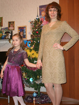 Платье себе и дочери