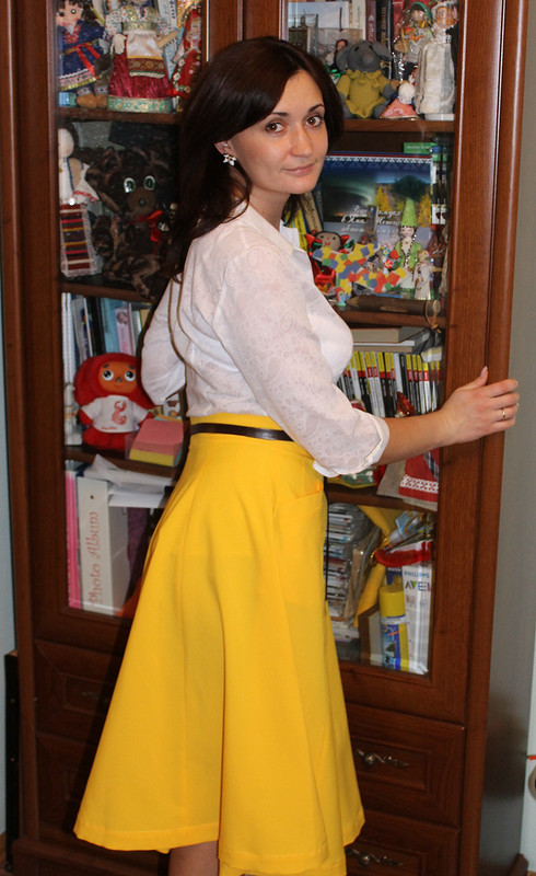 Безумная желтая юбка от Katrine