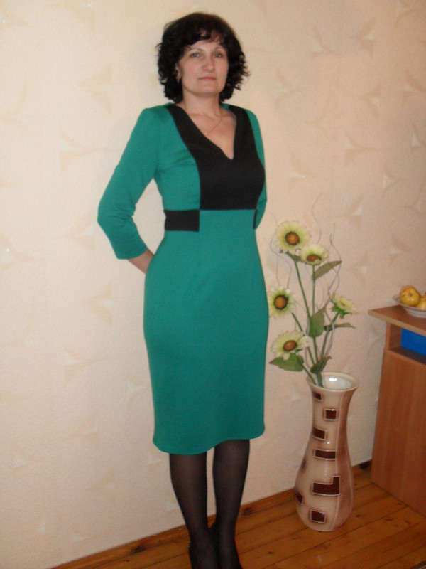 Изумрудное платье от Ирина Тихонюк