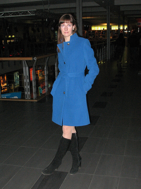 Пальто кобальтового цвета от Natali from Kiev