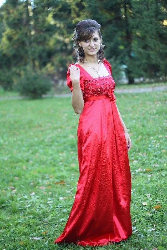 Платье одинокой свидетельницы от Виктория Смирнова