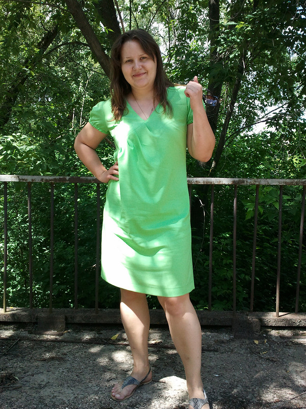 мое очень зеленое платье от Истратова