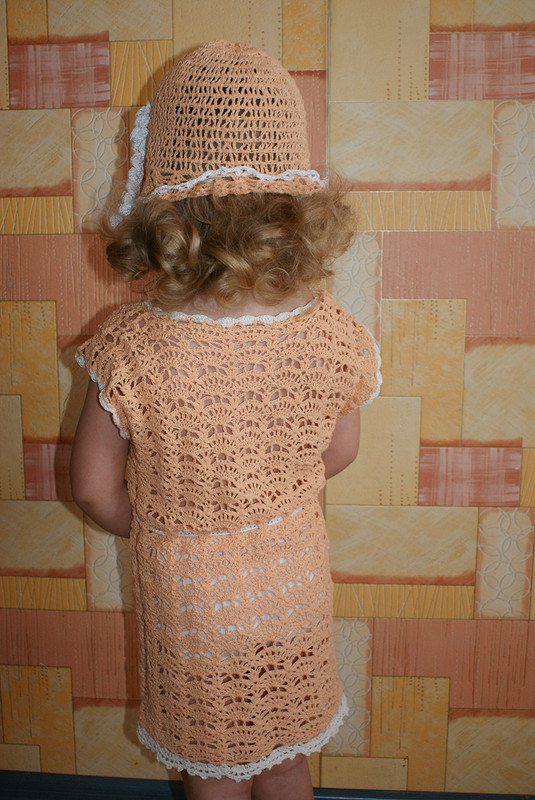 Вязаное платье от Вилена
