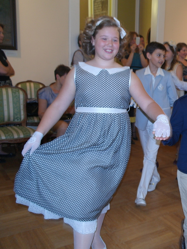 платье на выпускной начальной школы от Svetlanka K