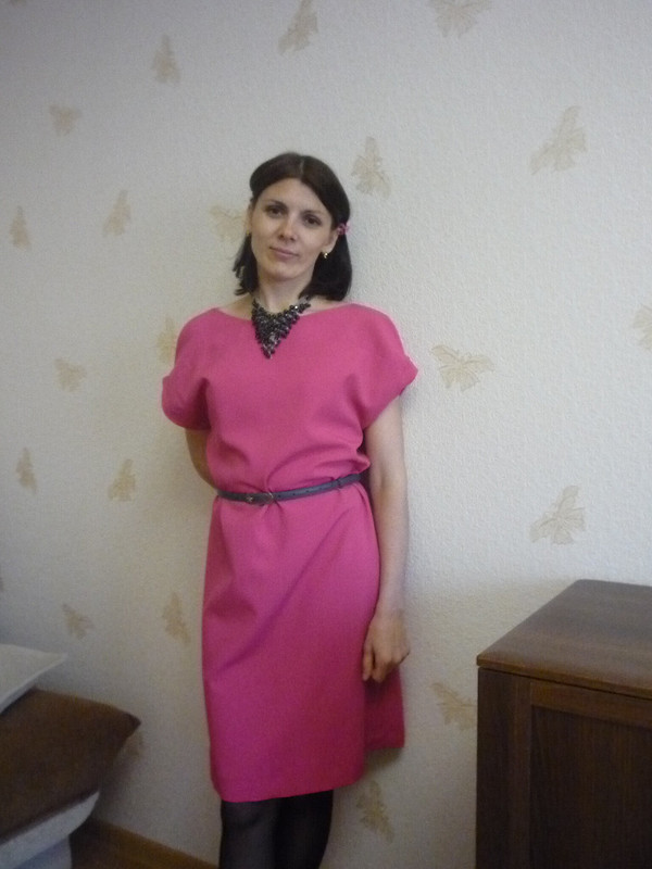 Ярко-розовое платье от lesia80