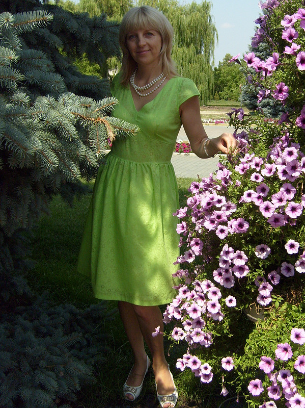 Платье цвета свежести от iriska5