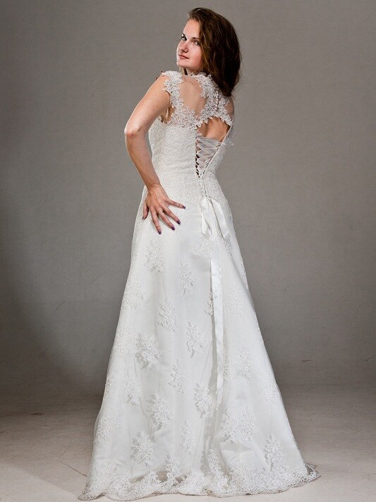 Свадебное платье от Lanataliya