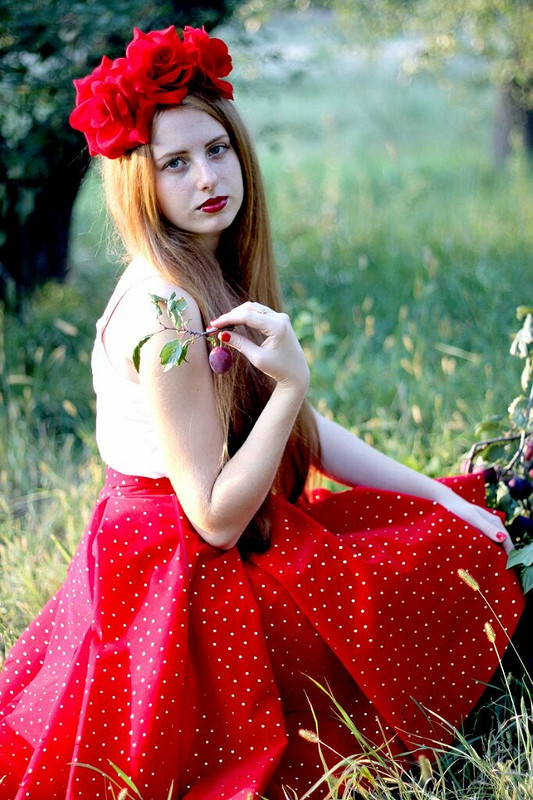 Красная юбочка,в золотой горох от Мария Иващенко