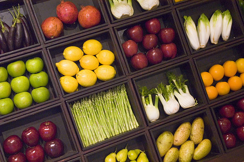 Как хранить овощи и фрукты