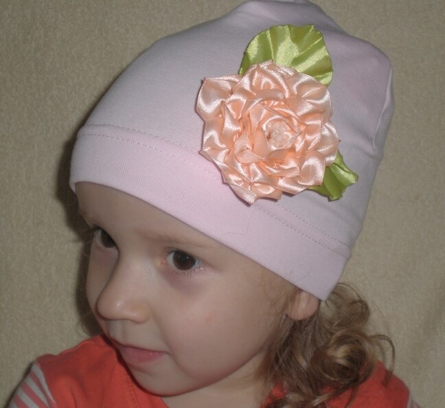 Цветок на детскую шапочку. от Tiana