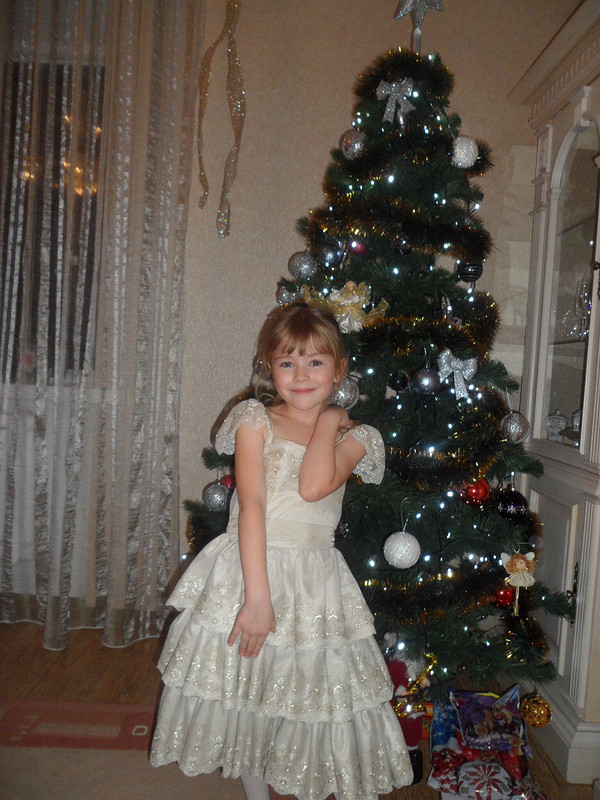 Новогодние платья для моих принцесс от Оля Хадневич