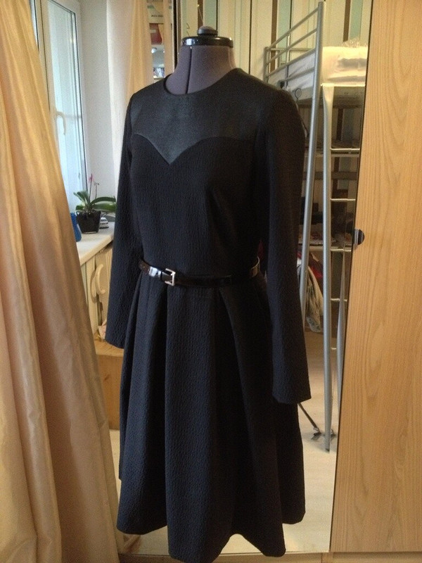 первое черное платье от Zhuzhuk
