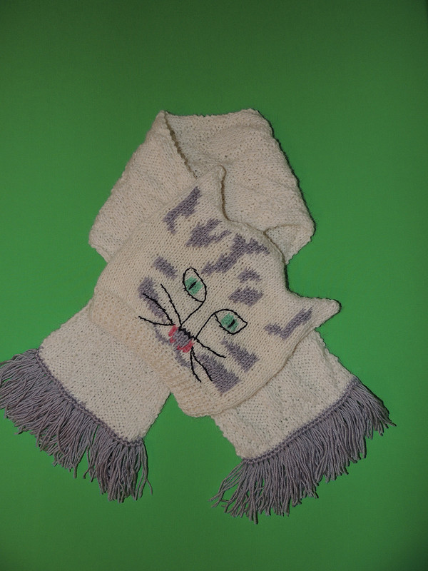 Шапка- кошка и шарф от Азалия