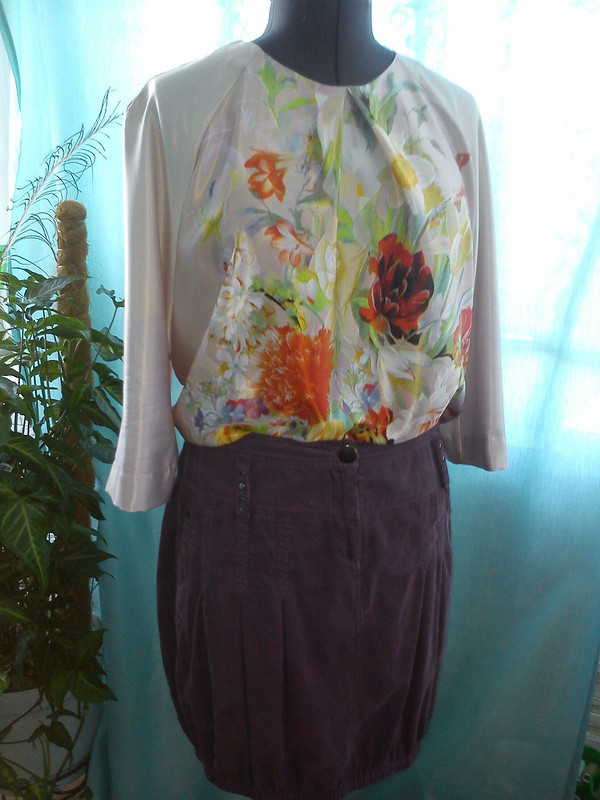 Блуза с цветами от Linda z