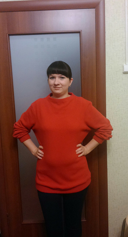 Красный пуловер от Tamarik