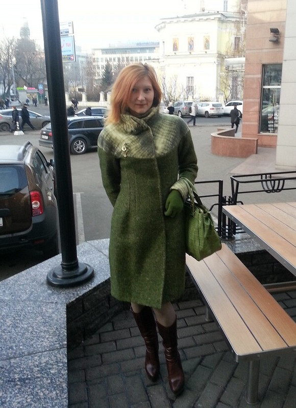 Пальто цвета зелени от Станечка