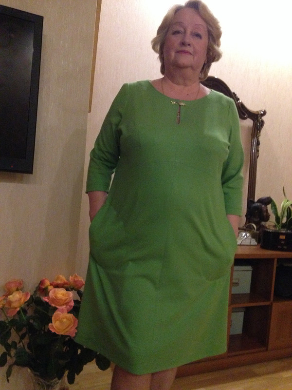 Платье цвета свежей зелени от доцент1